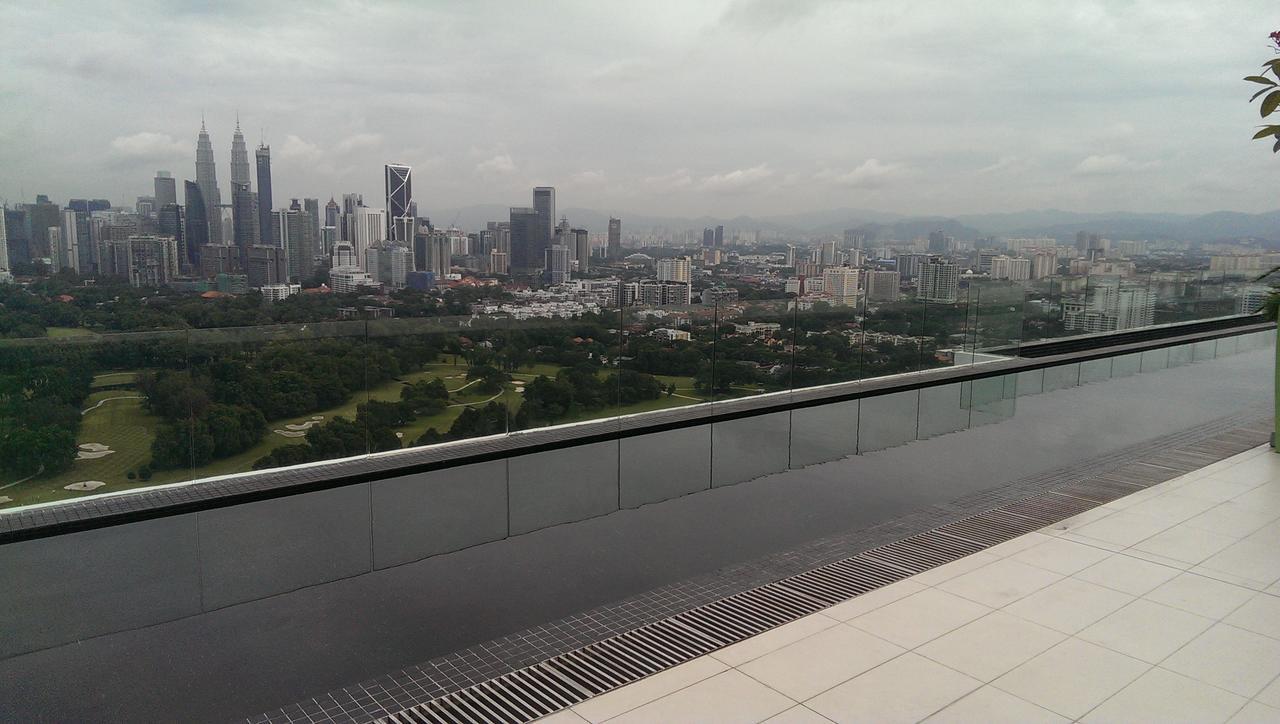 My Sentrio Apartment Kuala Lumpur Bagian luar foto