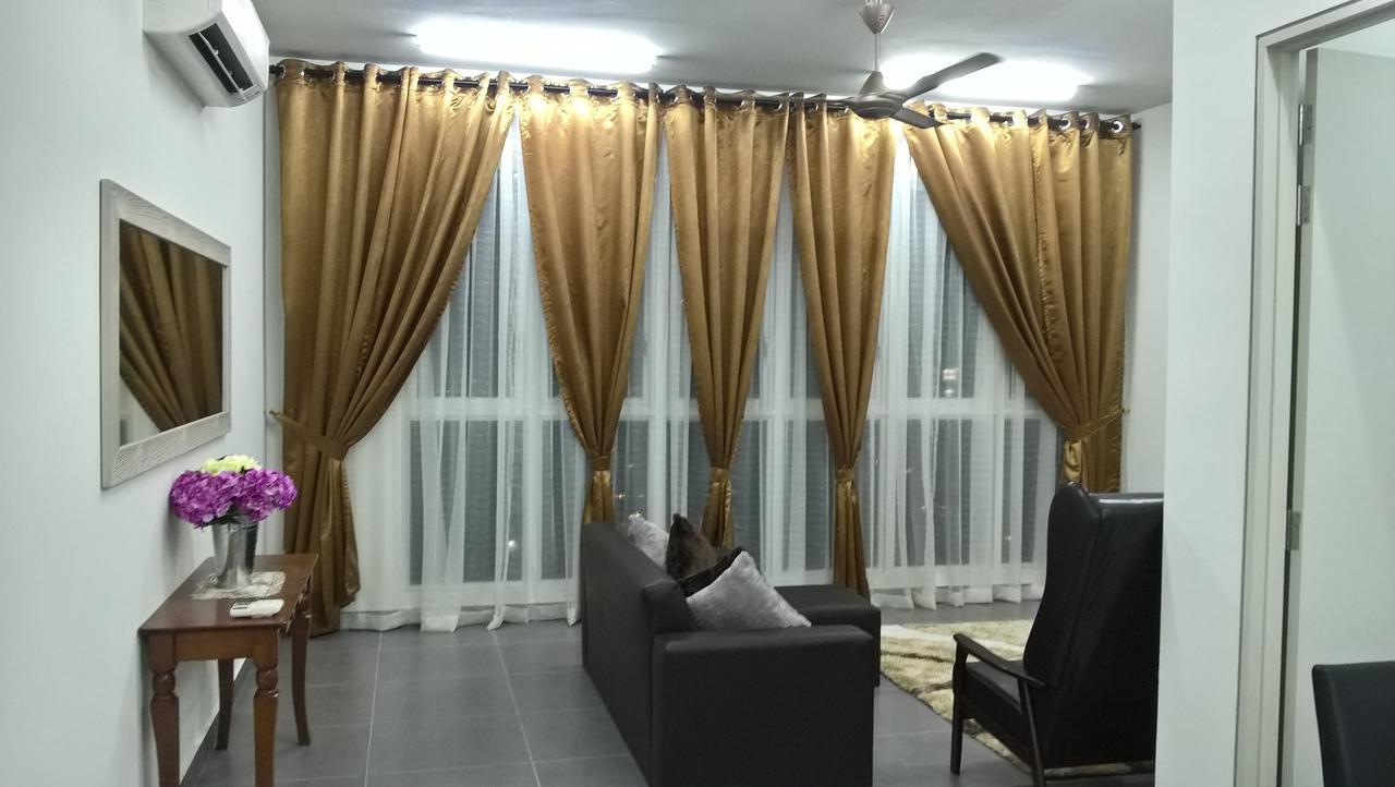 My Sentrio Apartment Kuala Lumpur Bagian luar foto