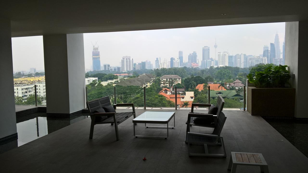 My Sentrio Apartment Kuala Lumpur Bagian luar foto