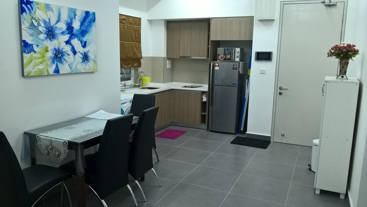 My Sentrio Apartment Kuala Lumpur Bagian luar foto
