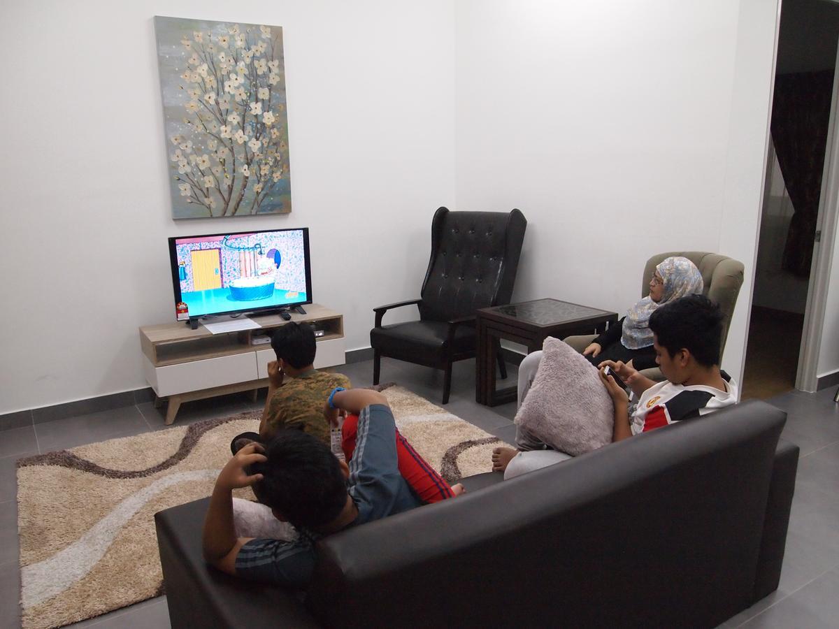 My Sentrio Apartment Kuala Lumpur Bagian luar foto