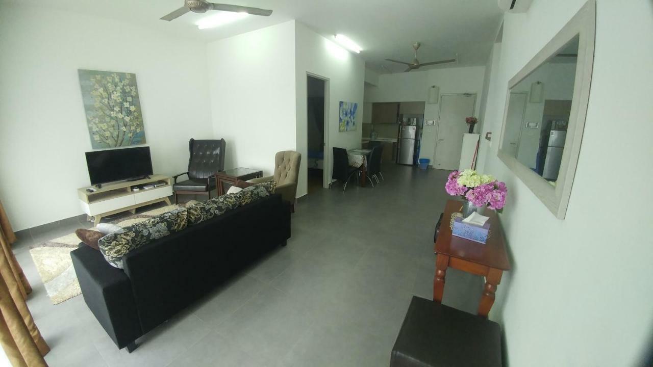 My Sentrio Apartment Kuala Lumpur Bagian luar foto
