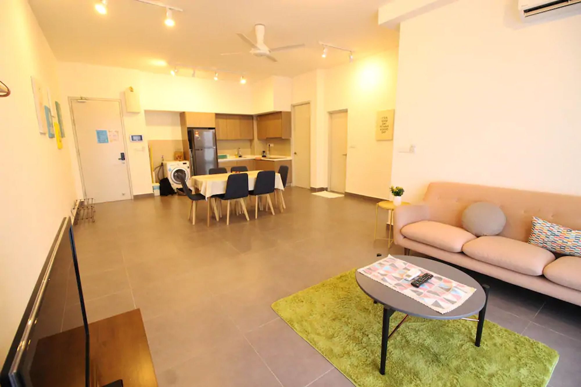 My Sentrio Apartment Kuala Lumpur Bagian luar foto